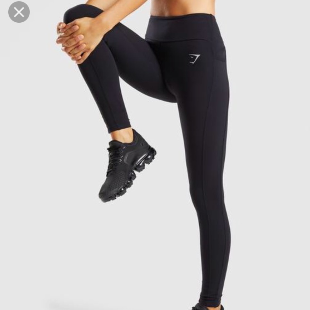 2 GYMSHARK leggings BUNDLE black and gray ! - Picture 3 of 4